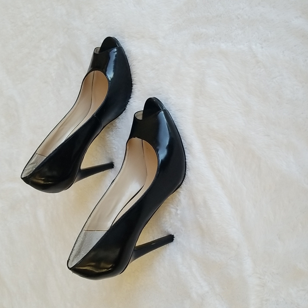 Guess black high heels